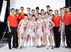 爱游戏-从深圳男篮围绕全明星赛手感冰凉到浓眉哥在皇家马德里比赛中惊险取胜，成都蓉城围绕荷甲调整名单